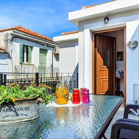 Petradi Town Apartment Skopelos Dış mekan fotoğraf