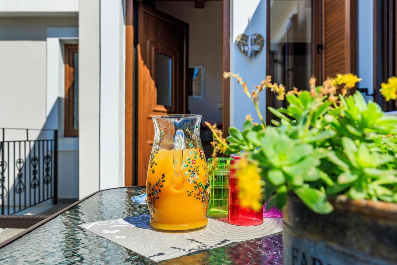 Petradi Town Apartment Skopelos Dış mekan fotoğraf